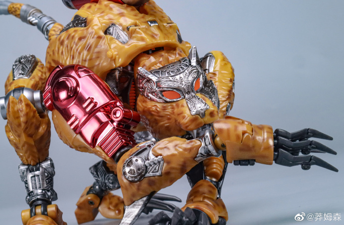 TransArt Toys BWM-09 Metal Yellow Leopard (TM2 Cheetor) New